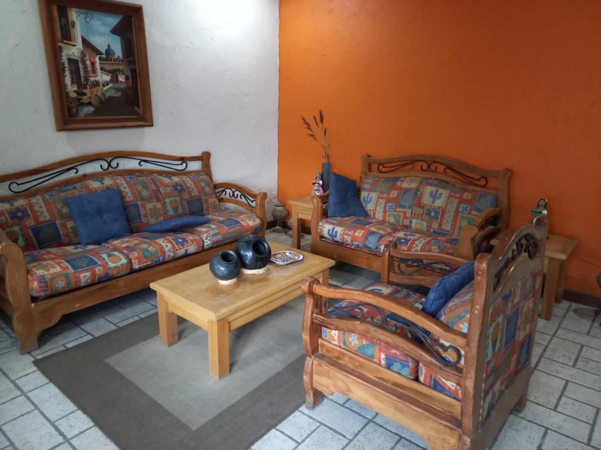 Home Stay Maria Hidalgo del Parral Exterior photo